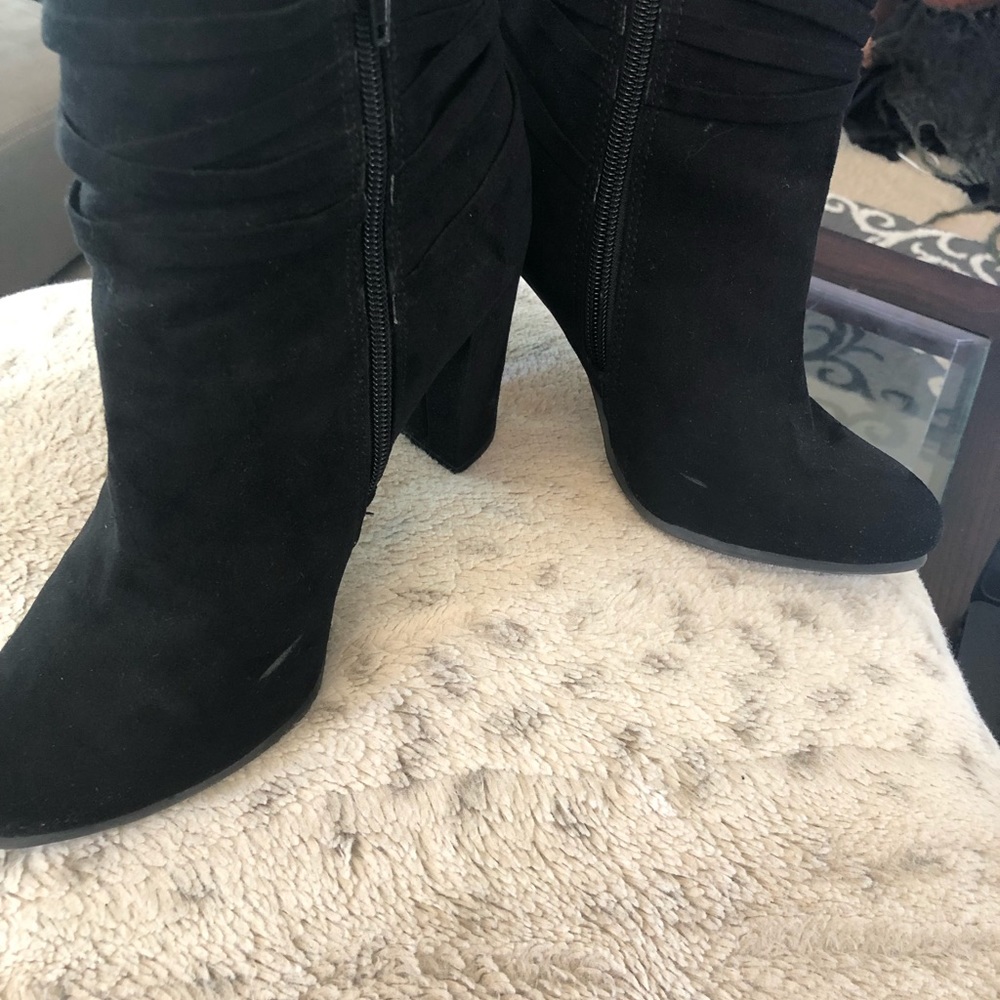 NY&C black booties size 8. Great condition!